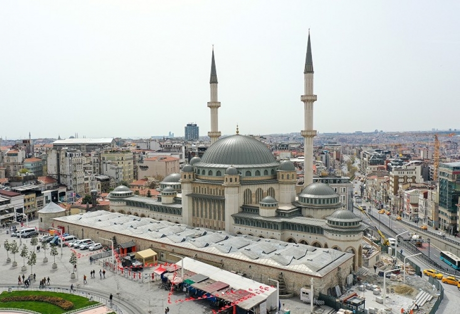 İstanbulun Taksim meydanında inşa edilən məscid Ramazan bayramınadək ibadətə açılacaq