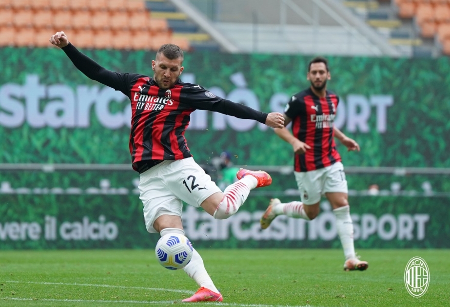 “Milan” öz meydanında “Genoa” üzərində qələbə qazanıb