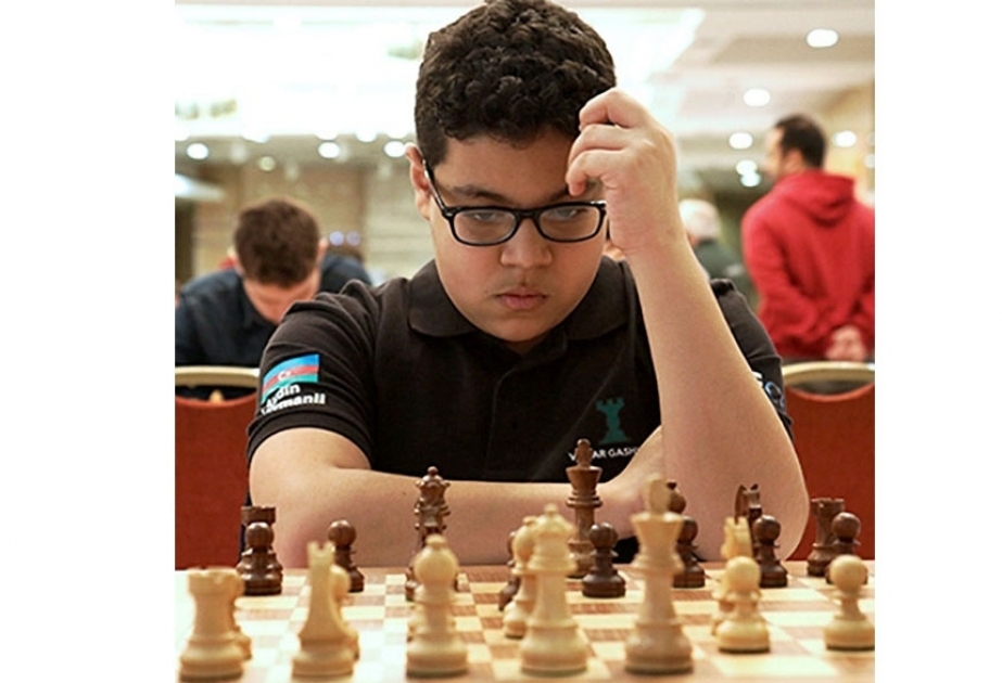 Азербайджанский шахматист лидирует на турнире «Владимира Бато Контича»