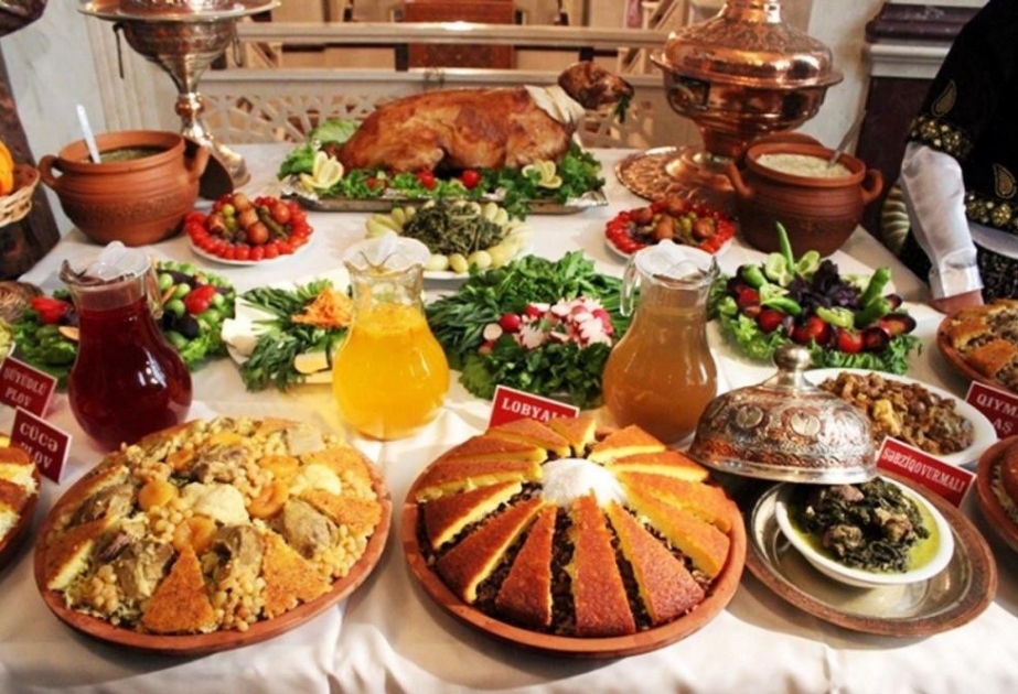 Misir qəzeti Ramazan ayında azərbaycanlıların iftar süfrəsindən yazıb
