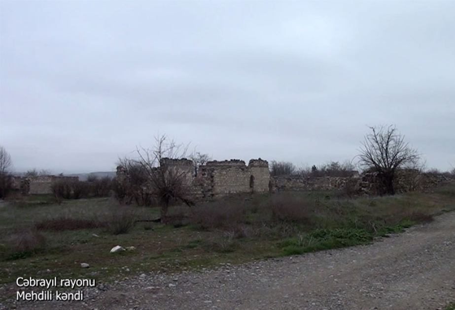 Министерство обороны распространило видеокадры из села Мехдили Джебраильского района ВИДЕО