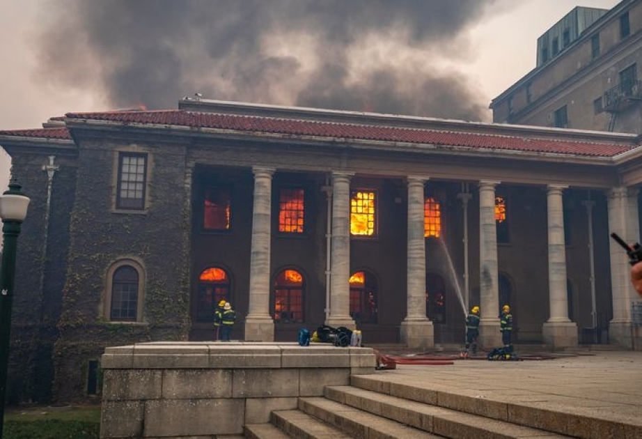 В результате пожара сгорела историческая библиотека Джаггера Кейптаунского университета