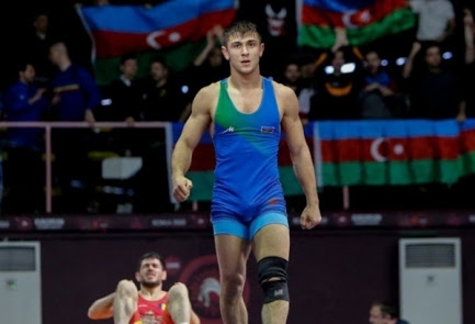 Чемпионат Европы: Али Рагимзаде на старте победил армянского борца