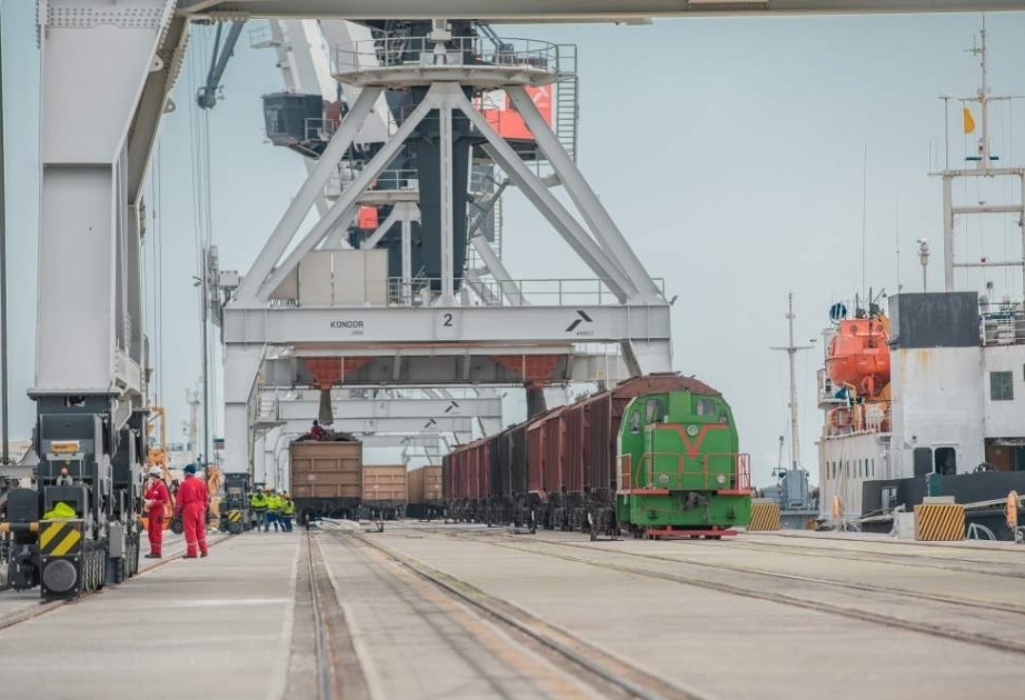 Im ersten Quartal per Bahn Güter im Wert von 275,3 Millionen Dollar transportiert