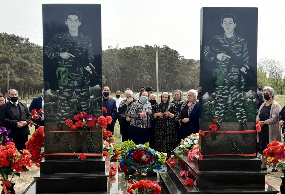 Ağdamda eyni gündə doğulub, eyni gündə də şəhid olan qardaşların doğum günü qeyd olunub
