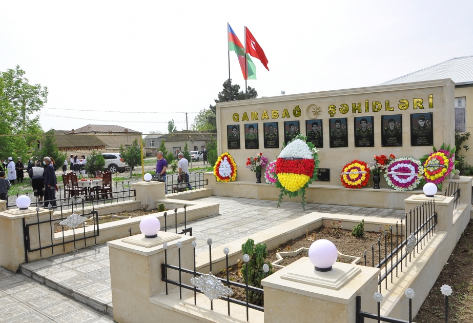 Ağdamda şəhidlərin xatirəsinə abidə kompleksi açılıb