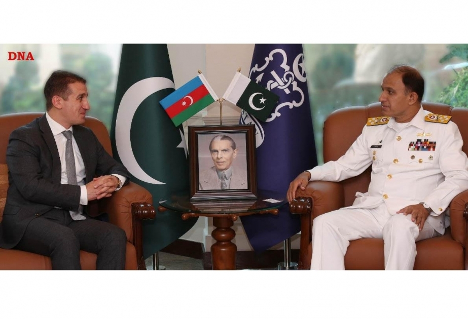 Bakú e Islamabad discuten la cooperación militar