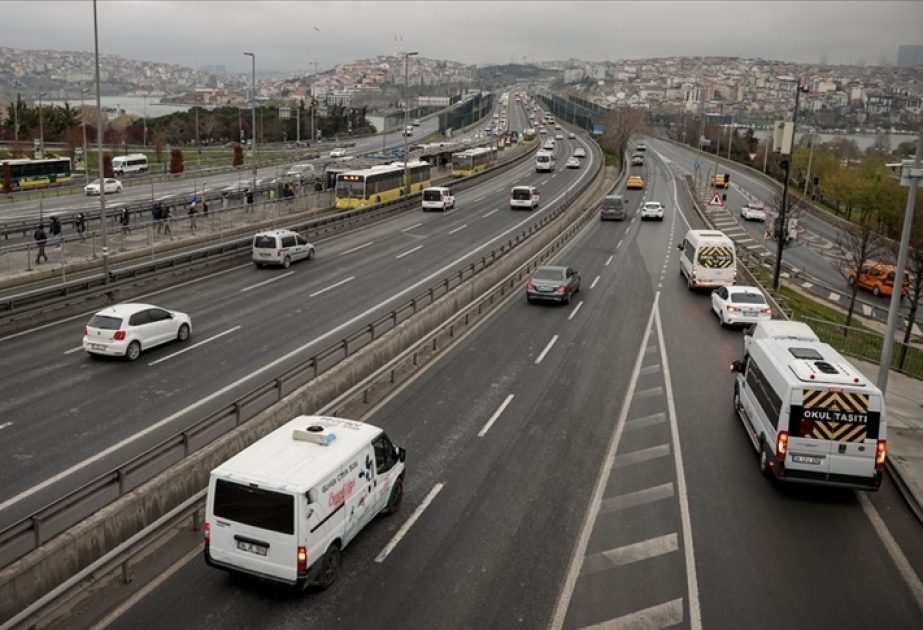 Türkiyədə növbəti “Evdə qal!” rejimi üç gün qüvvədə olacaq