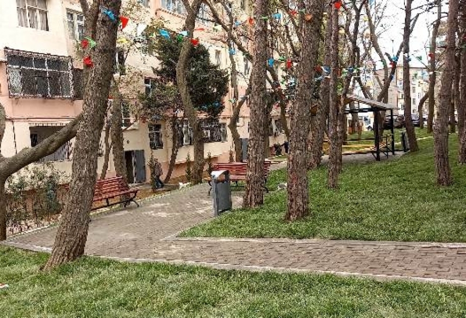 Bakının Nəsimi rayonunda növbəti abad həyət sakinlərin istifadəsinə verilib