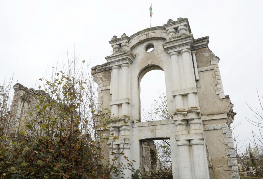 Les terres azerbaïdjanaises détruites par les occupants arméniens – Des images qui parlent