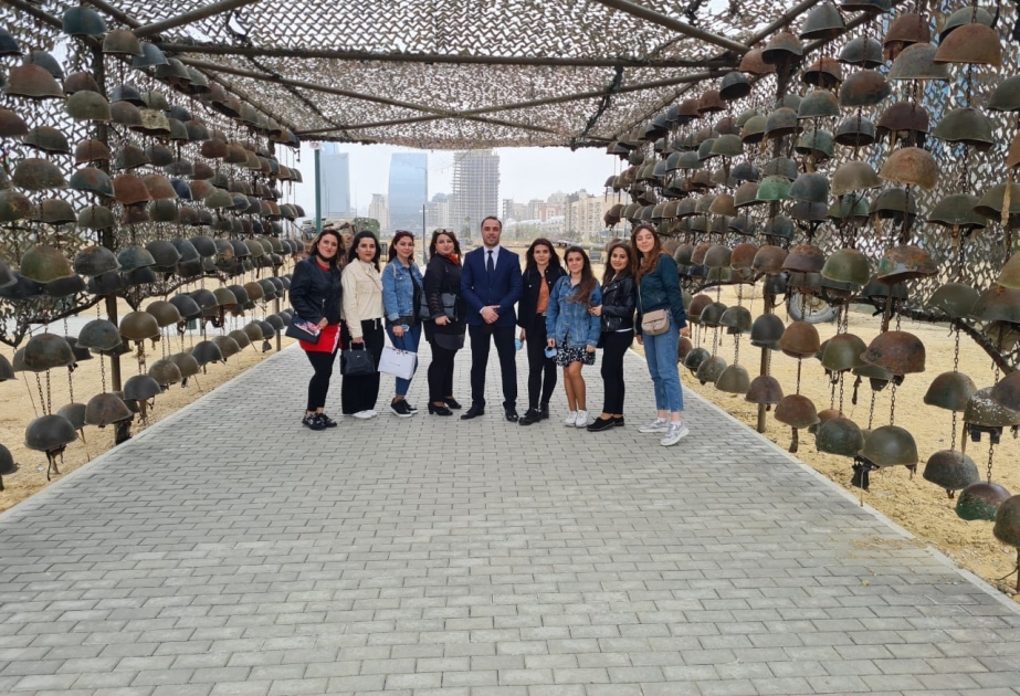 Gənc alimlər Hərbi Qənimətlər Parkında olublar