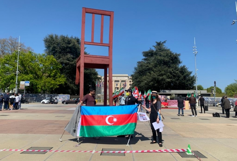 İsveçrədə minalanmış ərazilərin xəritəsinin verilməməsinə etiraz edilib