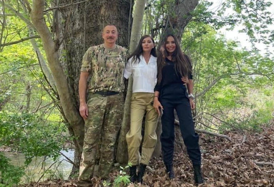 Birinci vitse-prezident Mehriban Əliyeva rəsmi “Instagram” səhifəsində Cəbrayıl və Zəngilan rayonlarına səfərlə bağlı videogörüntülər paylaşıb VİDEO