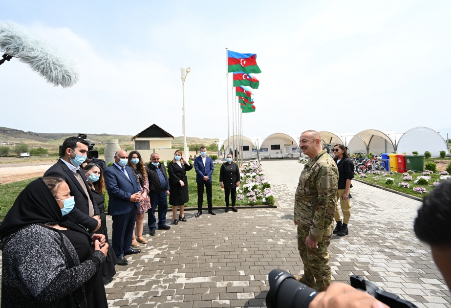 Prezident İlham Əliyev: Ermənilər tərəfindən dağıdılmış kənd və şəhərlərimizi müasir standartlar əsasında bərpa etməliyik