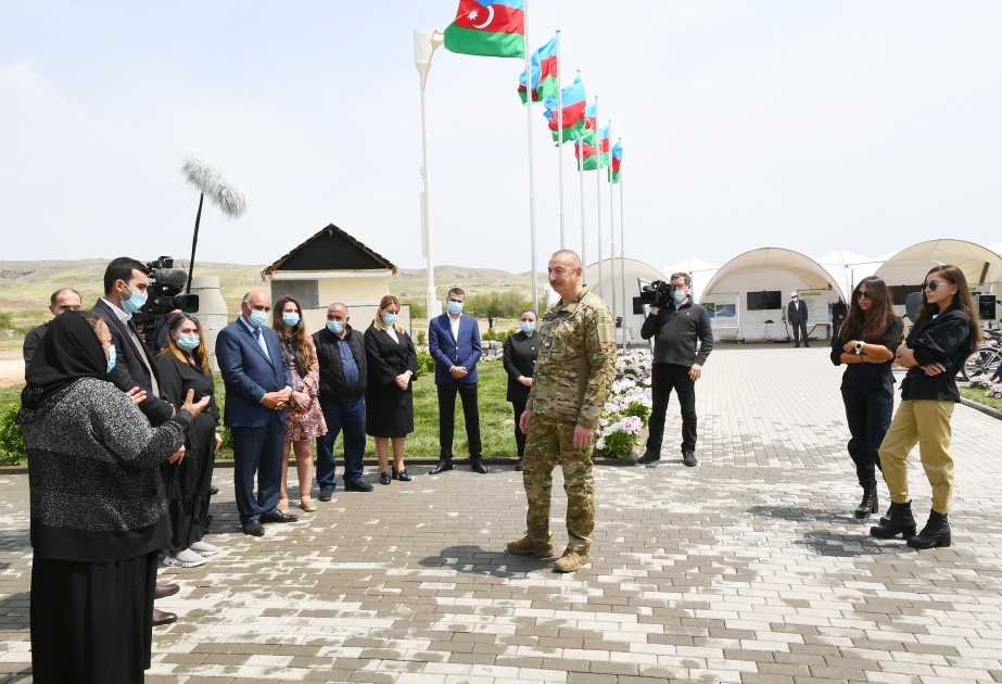 Prezident: Birinci layihənin uğurlu icrası bizə bu təcrübədən Qarabağın digər yerlərində istifadə etməyə imkan verəcək