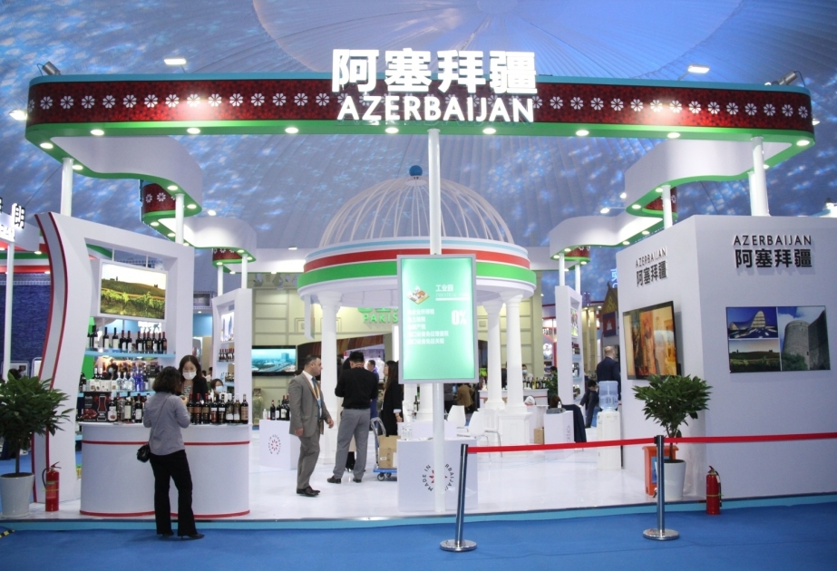 Productos azerbaiyanos se presentan en una exposición internacional en China