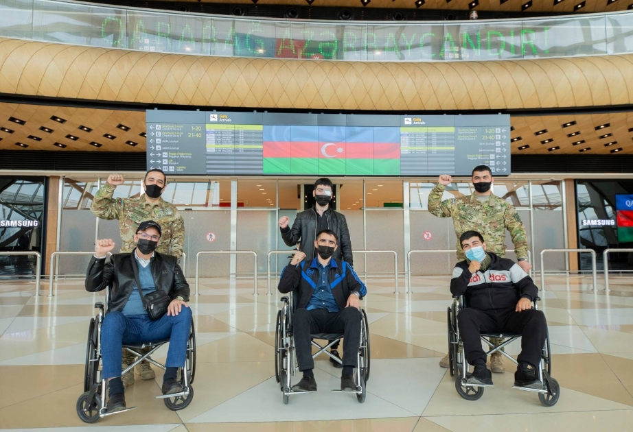 El fondo "YAŞAT" envió a Turquía a otros 13 veteranos de la Segunda Guerra de Karabaj para recibir tratamiento