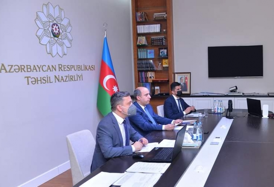 Təhsil naziri videoqəbul keçirib