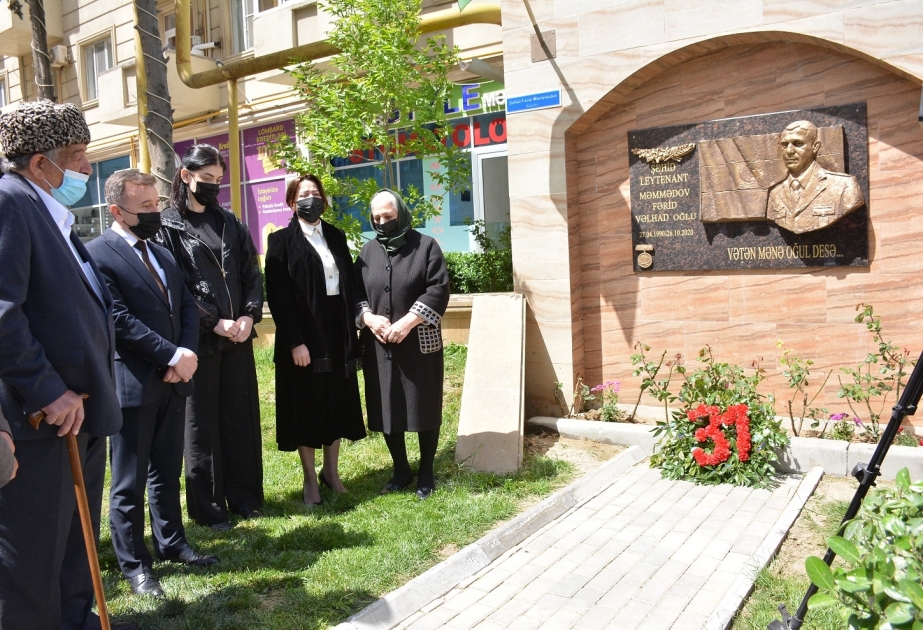 Xırdalanda şəhid Fərid Məmmədovun xatirə lövhəsi və barelyefi açılıb
