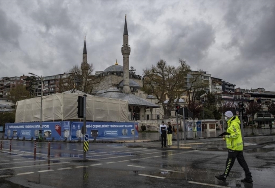 Inicia cuarentena de 17 días en Turquía