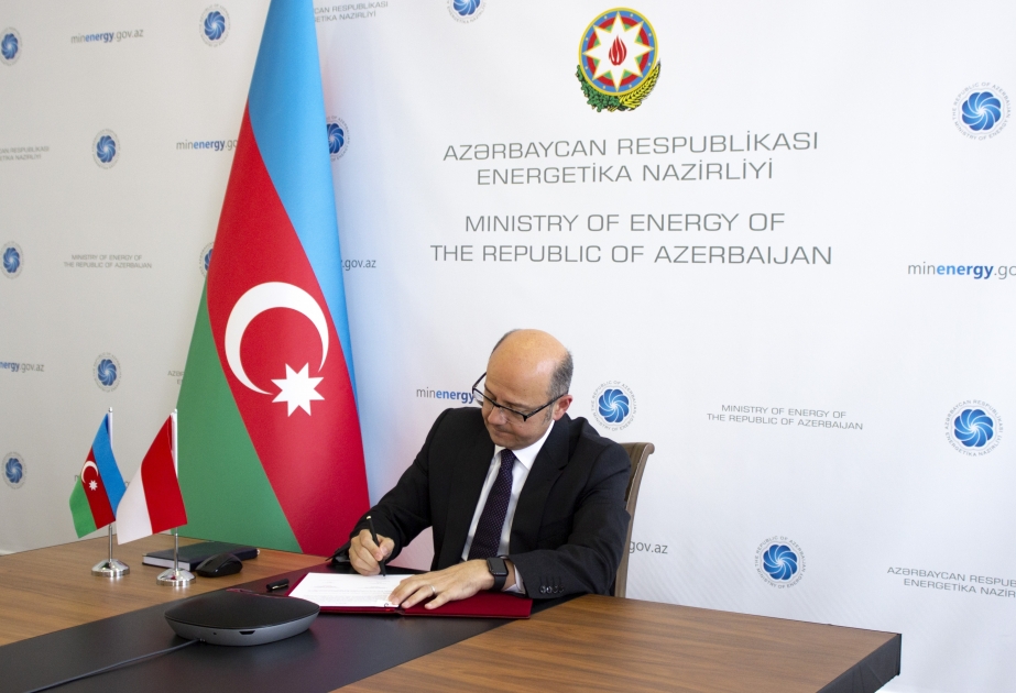 Azerbaiyán e Indonesia firman un memorando de entendimiento sobre cooperación energética