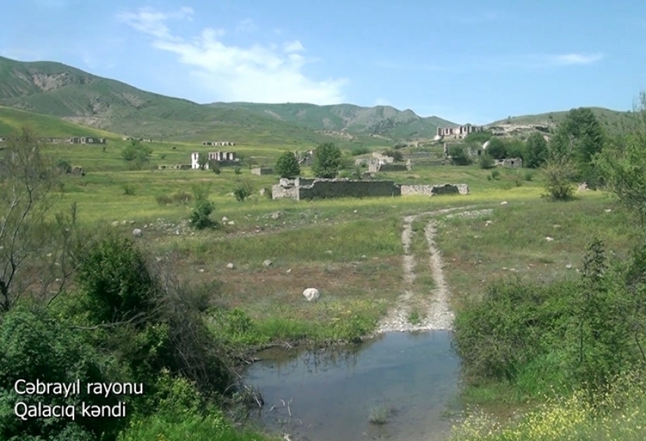 Ministerio de Defensa de Azerbaiyán publica imágenes de vídeo de la aldea de Galajig