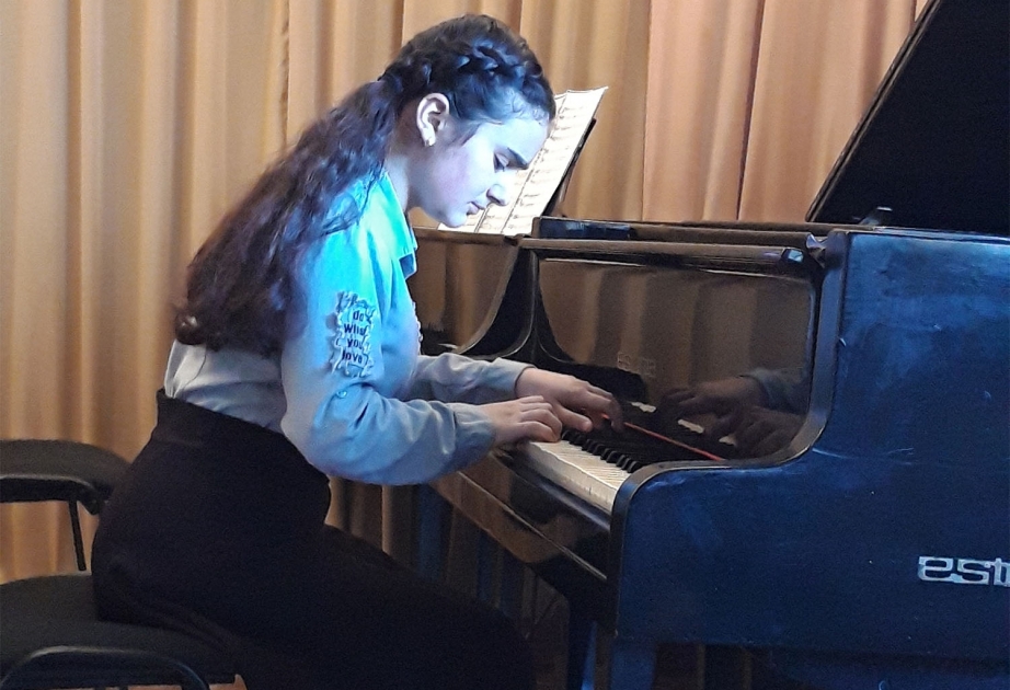 Astaralı gənc pianoçu Moskvada keçirilən beynəlxalq müsabiqədə yeni uğura imza atıb