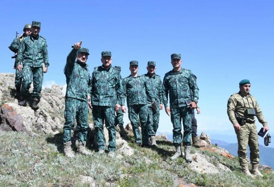 “Qubadlı” əlahiddə sərhəd diviziyasının hərbi hissə və bölmələrində xidməti-döyüş fəaliyyətinin təşkili yoxlanılıb