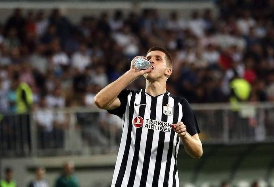 "Neftçi" klubu serbiyalı müdafiəçisi ilə yeni müqavilə imzalayacaq