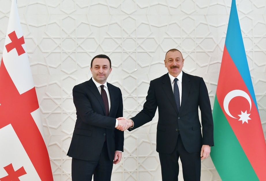 Ilham Aliyev: “Nuestros proyectos conjuntos han cambiado el mapa político, económico, de transporte y energético de la región”