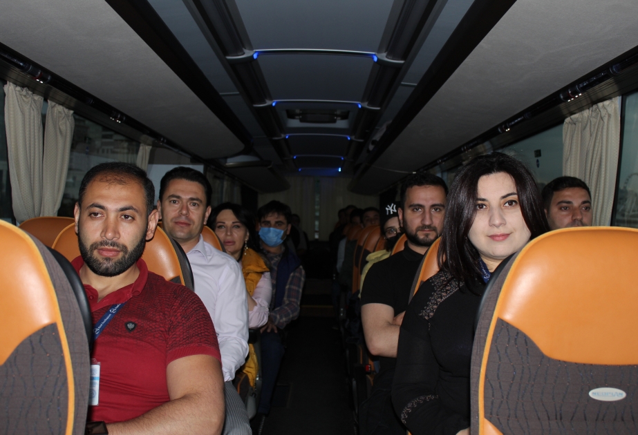 Los representantes de prensa viajaron al distrito de Fuzuli para familiarizarse con el progreso de la construcción de la "Carretera de la Victoria"