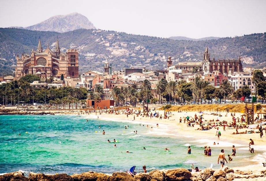 L’Espagne envisage de créer plus de 100 000 emplois dans le secteur du tourisme