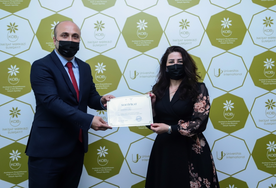 Qadın sahibkarlar üçün biznes təlimləri keçirilib