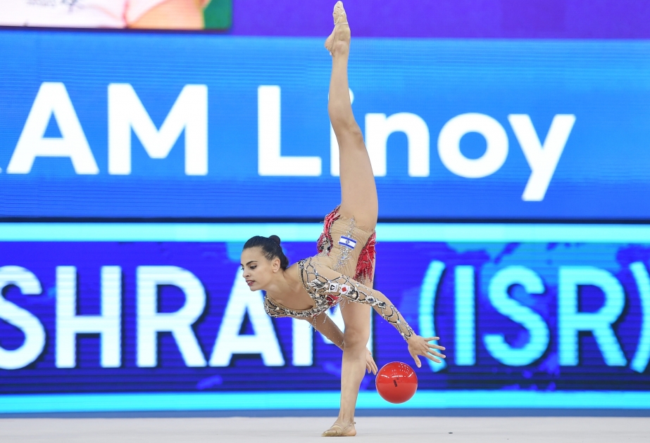 İsrailli gimnastlar dünya kubokunda top ilə yarışlarda uğurlu çıxışları ilə yadda qalıblar