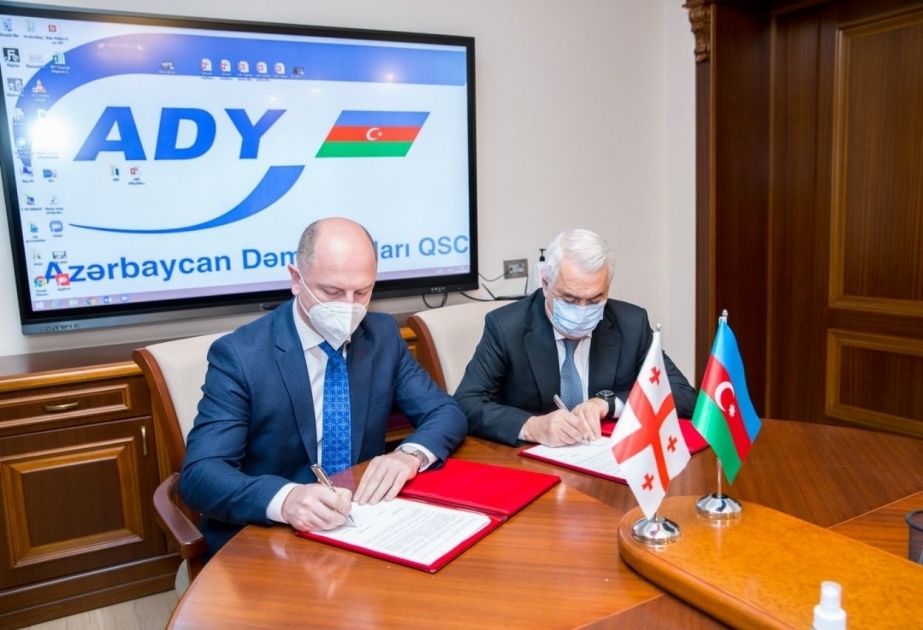 Azerbaijani, Georgian railway authorities sign protocol on bilateral cooperation