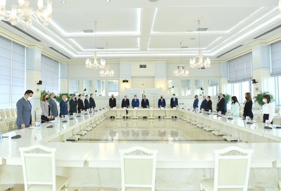 Milli Məclisdə ulu öndər Heydər Əliyevin anadan olmasının 98 illiyinə həsr edilmiş tədbir keçirilib