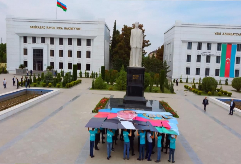 Sabirabadda Ulu Öndərin xatirəsinə həsr edilən fləşmob keçirilib