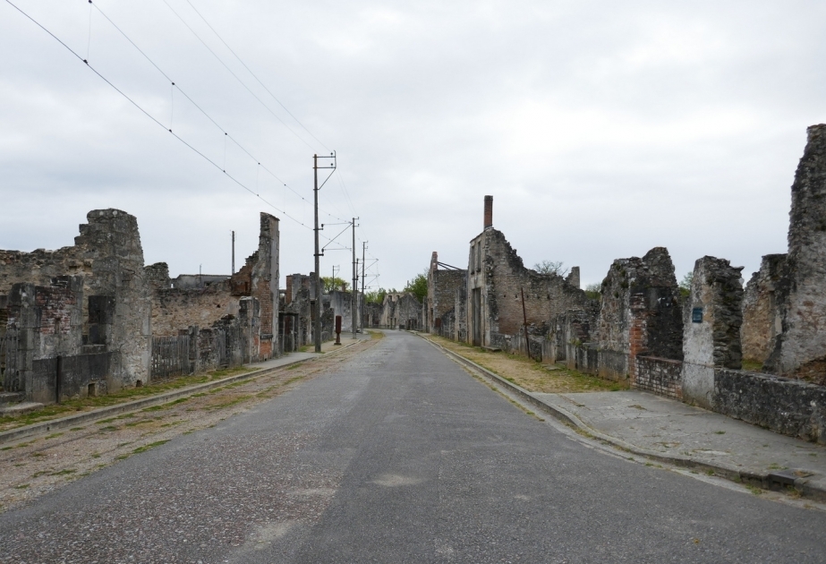 Ciudades mártires:La ciudad francesa Oradour-sur-Glane y la de azerbaiyana Joyalí