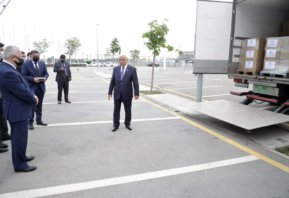 AHİK ulu öndər Heydər Əliyevin doğum günü ilə əlaqədar aztəminatlı ailələrə sovqat göndərib