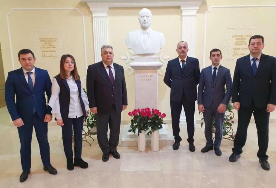 Minskdə ulu öndər Heydər Əliyevin anadan olmasının 98-ci ildönümü qeyd edilib
