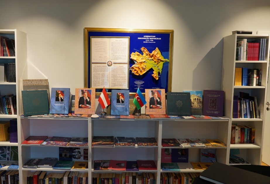 Avstriya Azərbaycanlıları Cəmiyyətində Ulu Öndərin anadan olmasının 98-ci ildönümü münasibətilə tədbir keçirilib