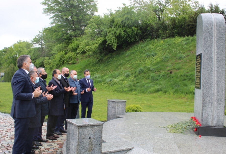 Türkiyənin ölkəmizdəki səfiri Quba Soyqırımı Memorial Kompleksini ziyarət edib