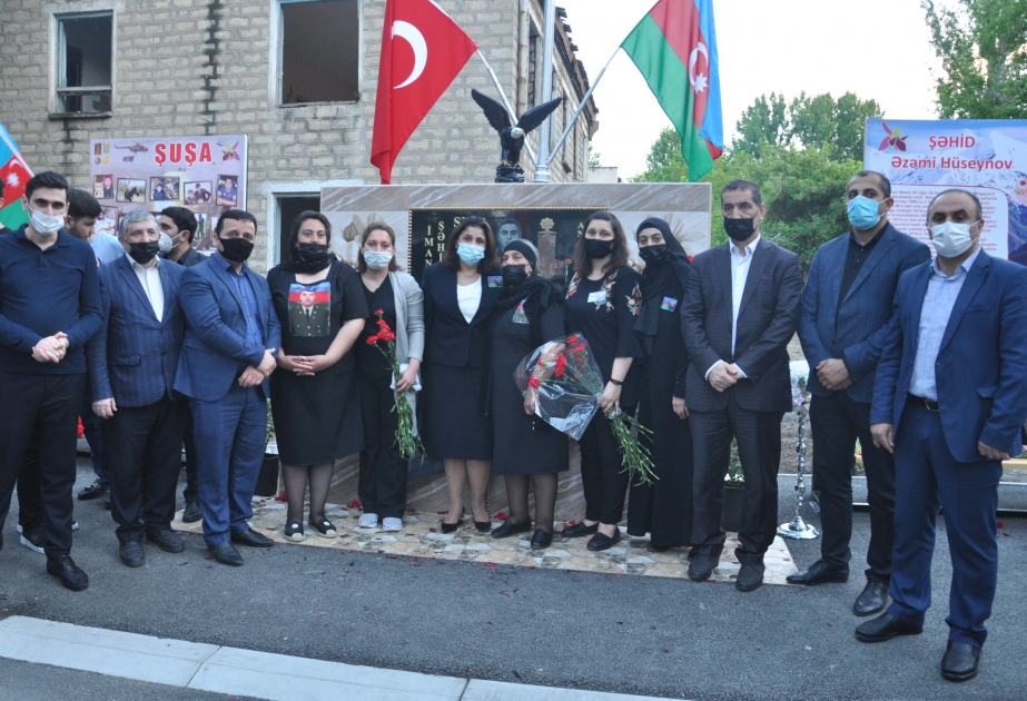 Mingəçevir Dövlət Universitetinin bir qrup əməkdaşı şəhid məzunun adını daşıyan bulağın açılışında iştirak edib