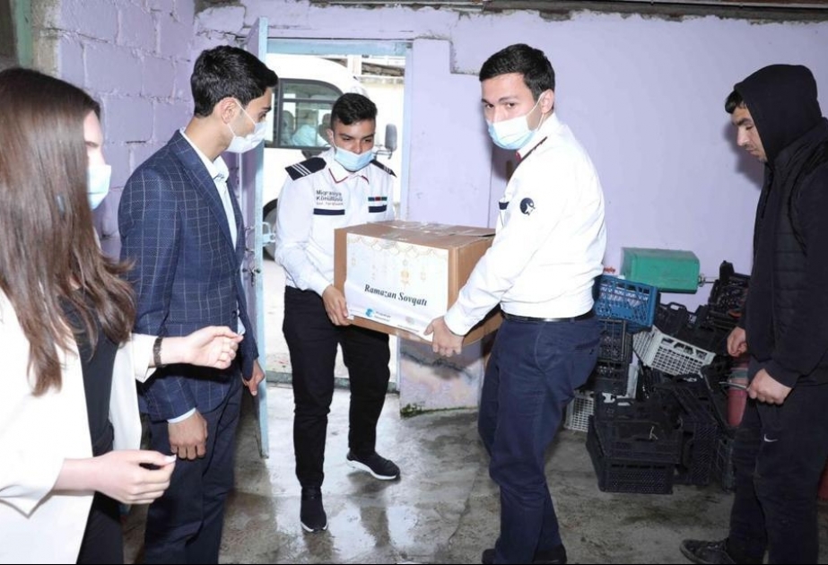 Miqrasiya könüllüləri “Ramazan sovqatı” aksiyasına start veriblər
