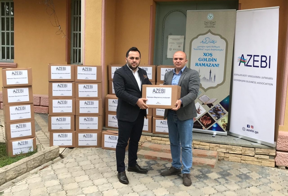 Gürcüstanda 150-dən çox ailəyə Ramazan sovqatı paylanılıb