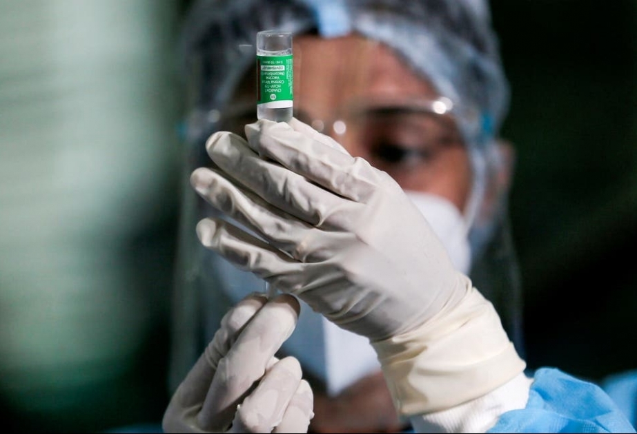 Böyük Britaniyada koronavirusun Hindistan variantı narahatlıq doğurur