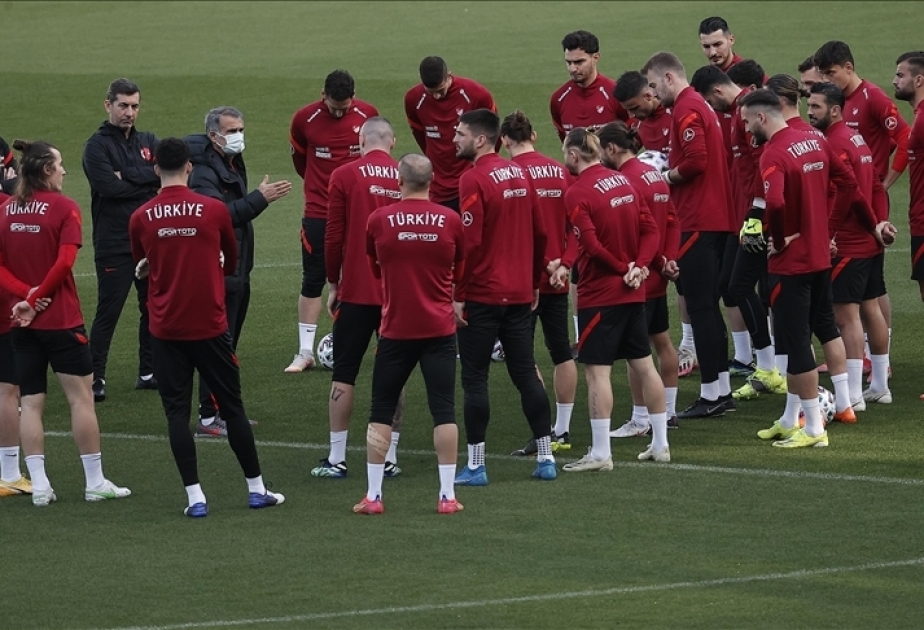 Türkiyə milli komandasının Avropa çempionatı üçün geniş heyəti açıqlanıb