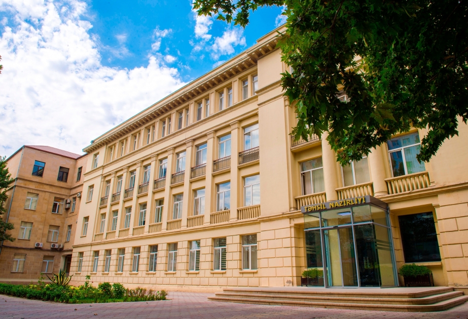 Azerbaïdjan : demain les cours reprennent partiellement dans les écoles