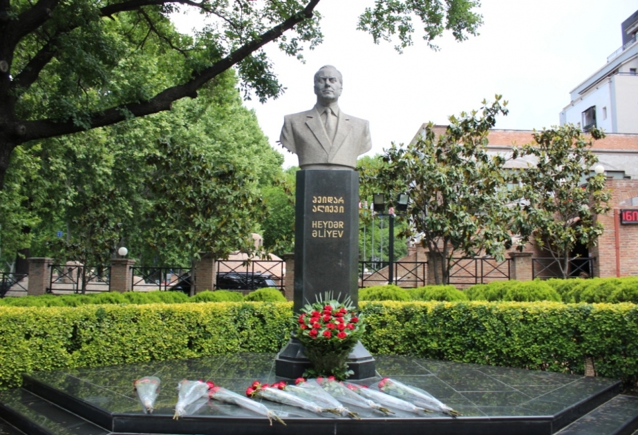 Dövlət Komitəsinin nümayəndə heyəti Gürcüstanda səfərdədir