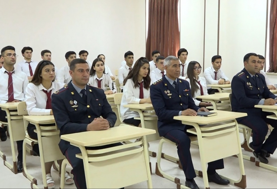 Gələcək hüquqşünaslar Naxçıvan Orta İxtisas Polis Məktəbində olublar